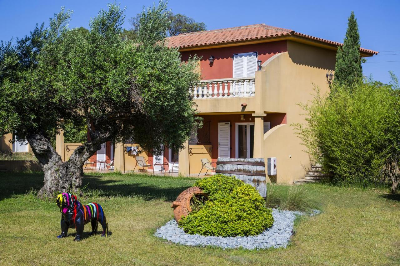Hotel Du Pont De L'Oso Леччи Екстериор снимка